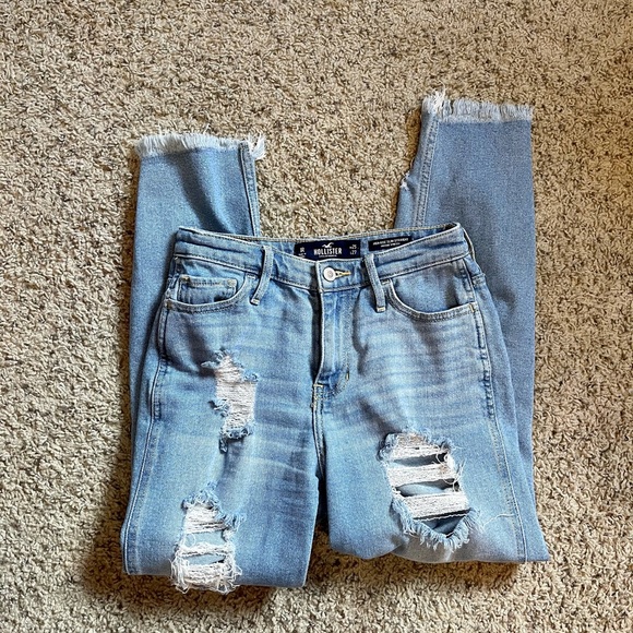 Hollister High Rise Slim Straight Distressed Jeans - Picture 8 of 13
